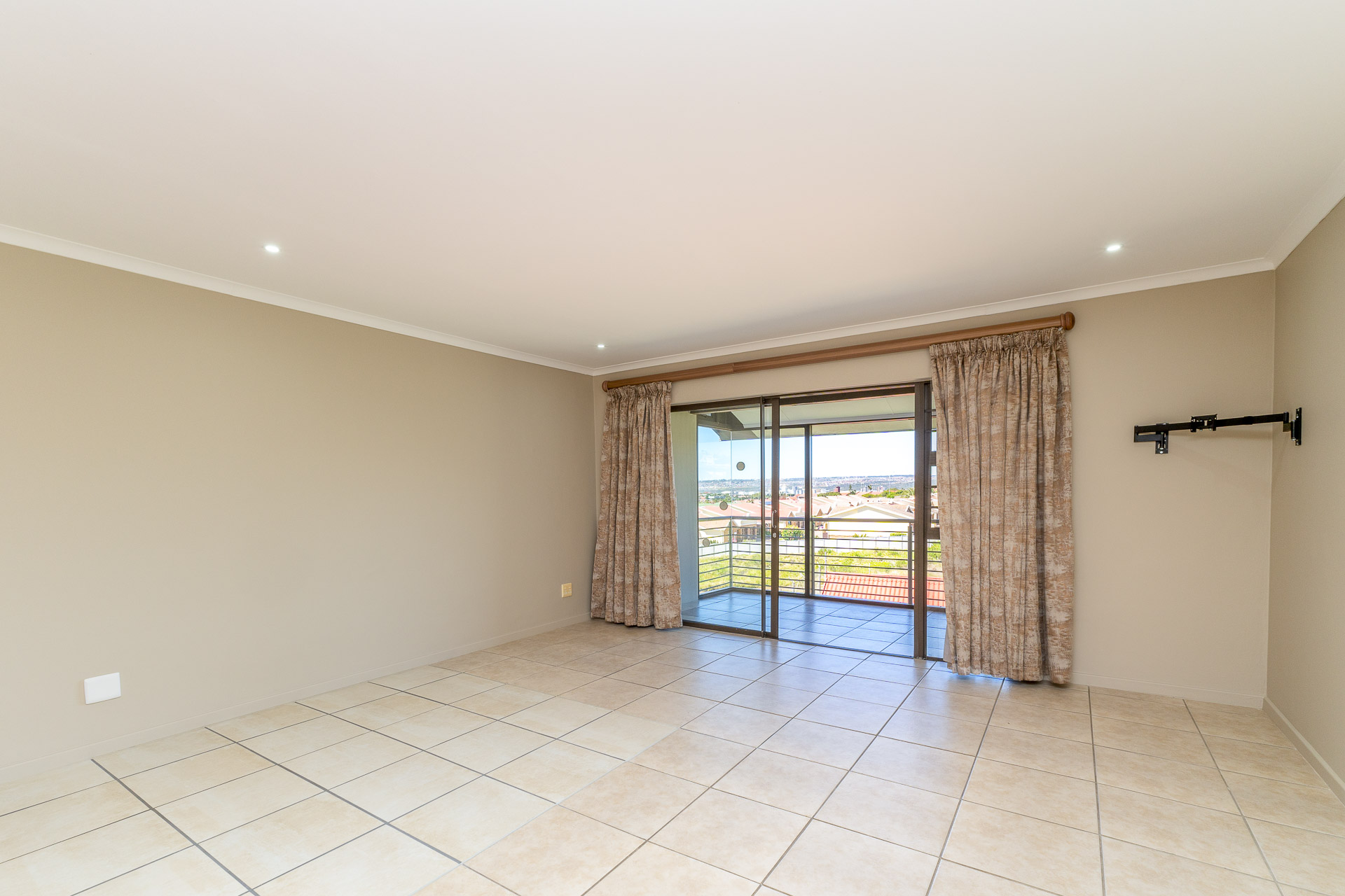 2 Bedroom Property for Sale in Hartenbos Central Western Cape